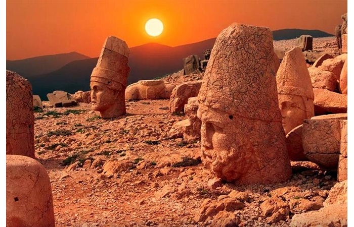 Nemrut Dağı (Adıyaman - Kahta)